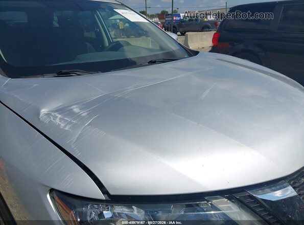 5N1AT2MV7JC802490 2018 NISSAN ROGUE Silver Vista frontal