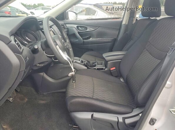 5N1AT2MV7KC783022 2019 NISSAN ROGUE Silver Widok wnętrza z przodu