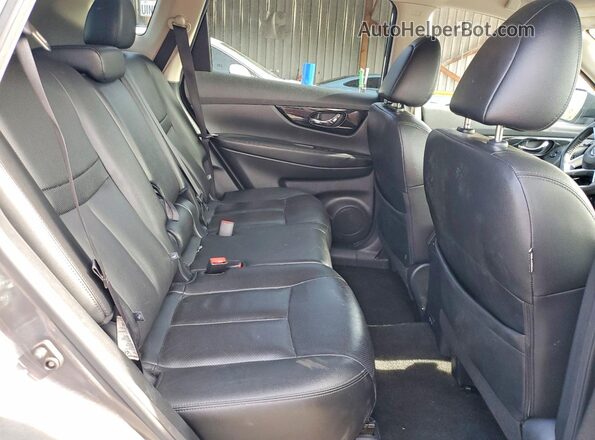 5N1AT2MV7LC747588 2020 NISSAN ROGUE Gray Rear interior view