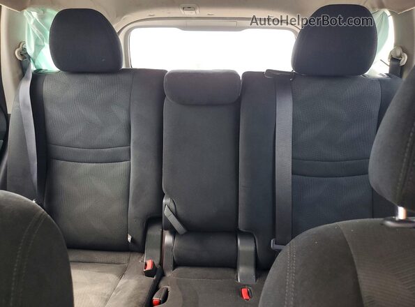 5N1AT2MV8GC735939 2016 NISSAN ROGUE Белый Вид задних сидений