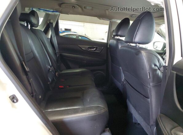 5N1AT2MV8GC755589 2016 NISSAN ROGUE White უკანა სავარძლების ხედი