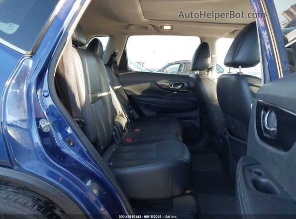 5N1AT2MV8HC755318 2017 NISSAN ROGUE Синий Вид наклейки с VIN-кодом