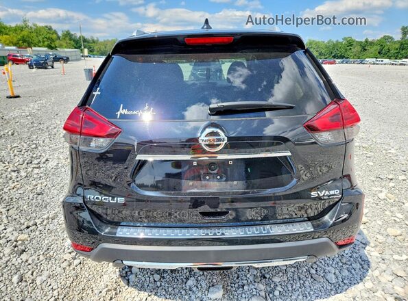 5N1AT2MV8HC896440 2017 NISSAN ROGUE Black Widok z tyłu
