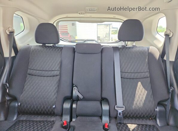 5N1AT2MV8HC896440 2017 NISSAN ROGUE Black Widok tylnych siedzeń