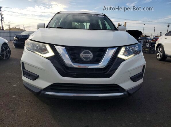 5N1AT2MV8JC716976 2018 NISSAN ROGUE Белый Вид спереди