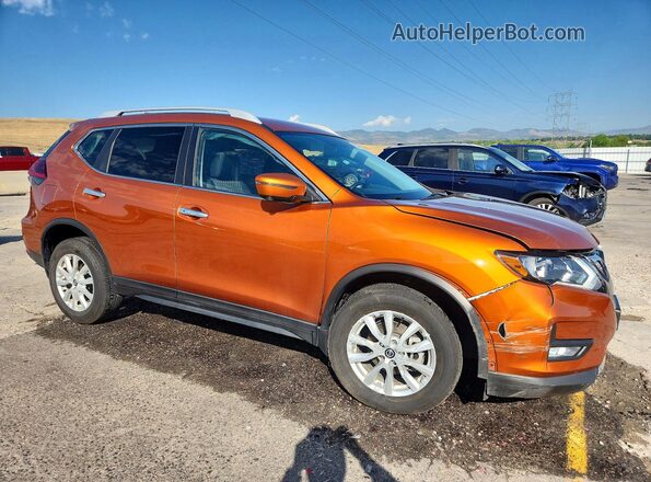5N1AT2MV8JC794559 2018 NISSAN ROGUE Orange Delantero derecho