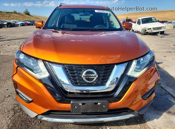 5N1AT2MV8JC794559 2018 NISSAN ROGUE Orange Vista frontal