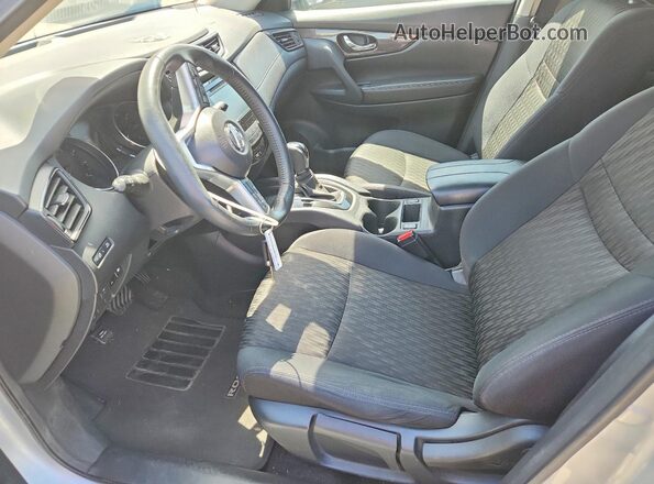 5N1AT2MV8KC784180 2019 NISSAN ROGUE Silver Вид салону спереду
