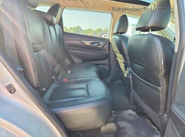 5N1AT2MV9GC857970 2016 NISSAN ROGUE Серый Вид задней части салона