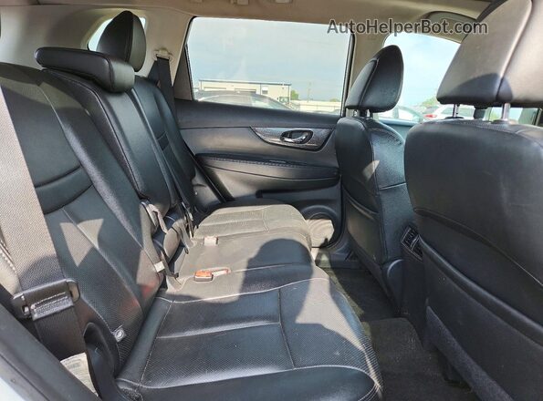 5N1AT2MV9GC925474 2016 NISSAN ROGUE White Սալոնի հետևի տեսք