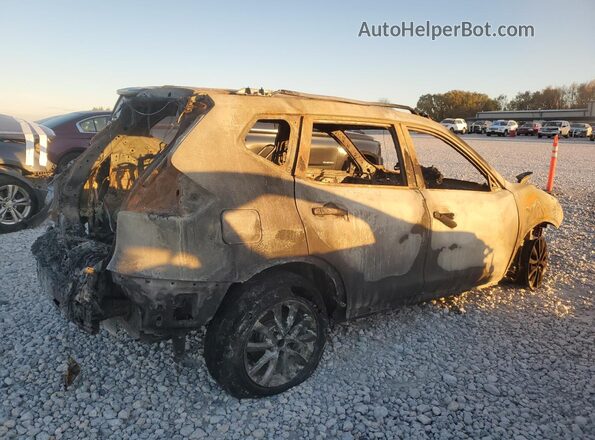 5N1AT2MV9HC736776 2017 NISSAN ROGUE Burn Rear right