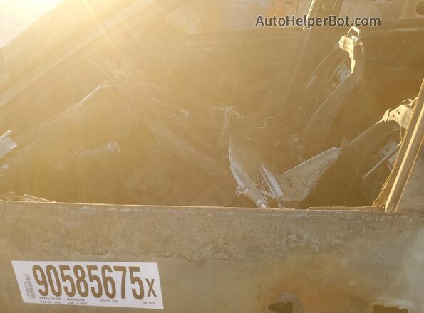 5N1AT2MV9HC736776 2017 NISSAN ROGUE Burn Front interior view