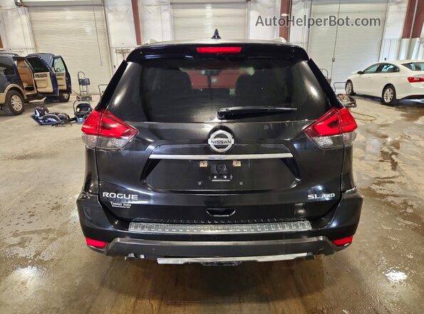 5N1AT2MV9HC741234 2017 NISSAN ROGUE Черный Вид сзади