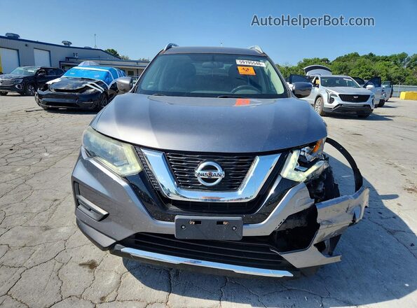 5N1AT2MV9HC776971 2017 NISSAN ROGUE Угольный Вид спереди