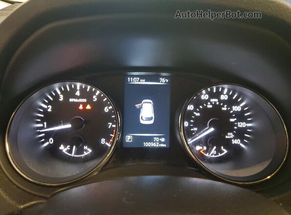5N1AT2MV9HC779952 2017 NISSAN ROGUE Белый Вид щитка приборов