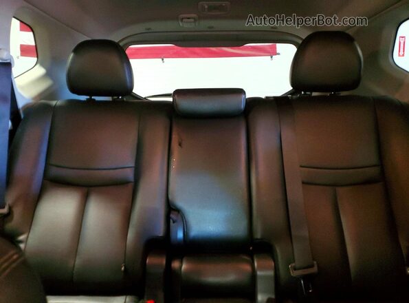5N1AT2MV9HC779952 2017 NISSAN ROGUE Белый Вид задних сидений