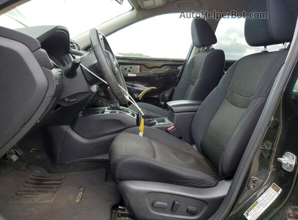 5N1AT2MV9JC704626 2018 NISSAN ROGUE Green Widok wnętrza z przodu