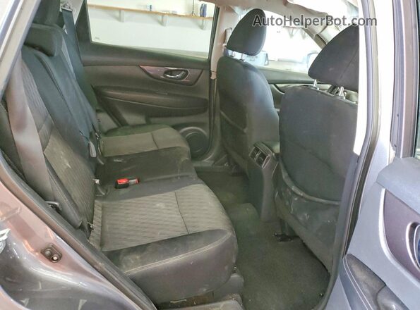 5N1AT2MV9JC760341 2018 NISSAN ROGUE Gray Rear interior view