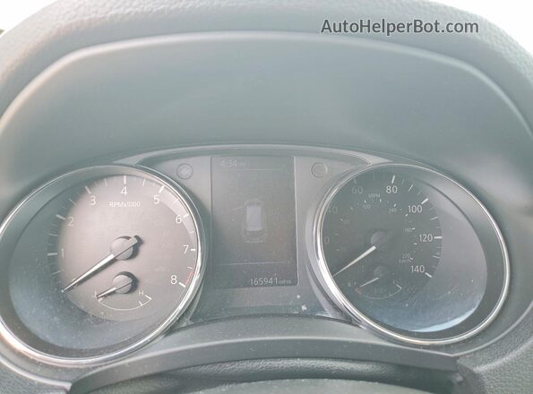 5N1AT2MV9JC769833 2018 NISSAN ROGUE Silver Սարքավորումների վահանակի տեսք