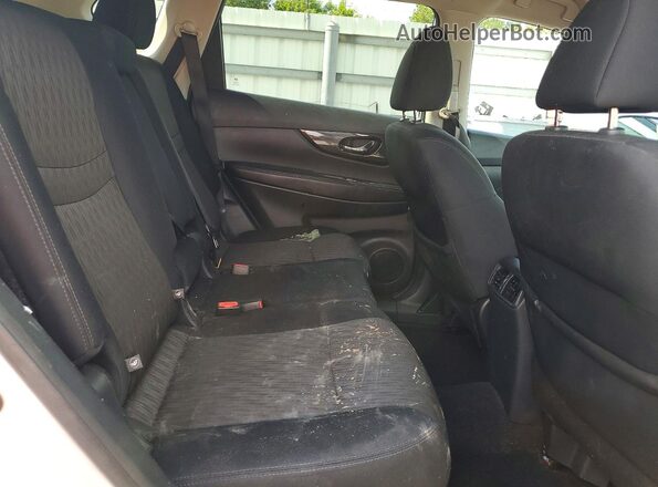 5N1AT2MV9JC769833 2018 NISSAN ROGUE Silver Սալոնի հետևի տեսք