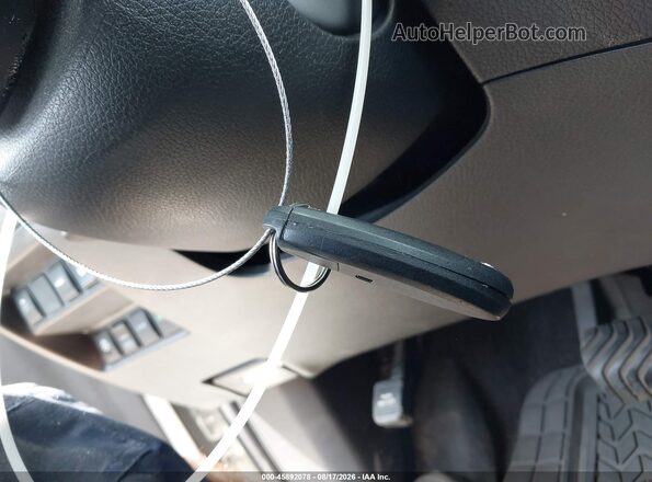 5N1AT2MV9JC822451 2018 NISSAN ROGUE White Dashboard view