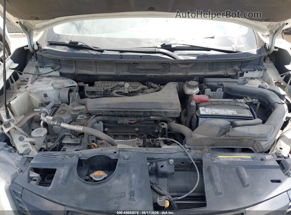 5N1AT2MV9JC822451 2018 NISSAN ROGUE White Rear view