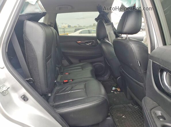 5N1AT2MV9KC823407 2019 NISSAN ROGUE Silver Вид задньої частини салону