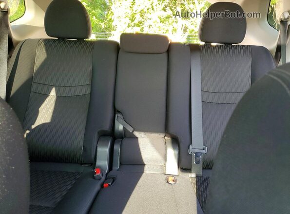 5N1AT2MV9LC756101 2020 NISSAN ROGUE Charcoal Rear seats view