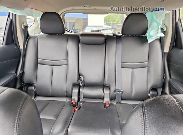 5N1AT2MVXGC750605 2016 NISSAN ROGUE Silver Widok tylnych siedzeń