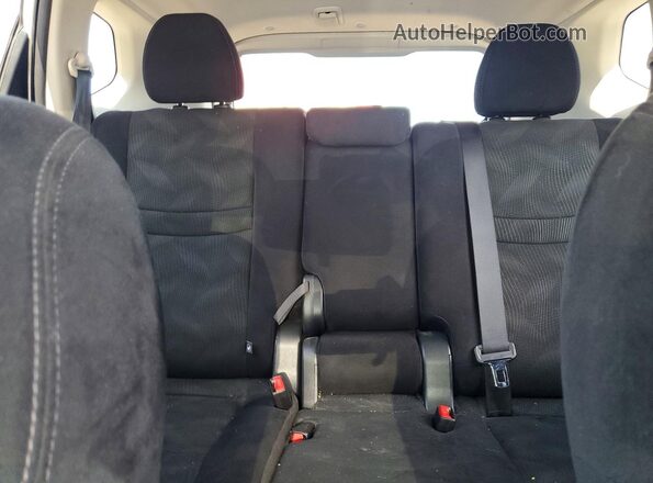 5N1AT2MVXGC804307 2016 NISSAN ROGUE White Widok tylnych siedzeń