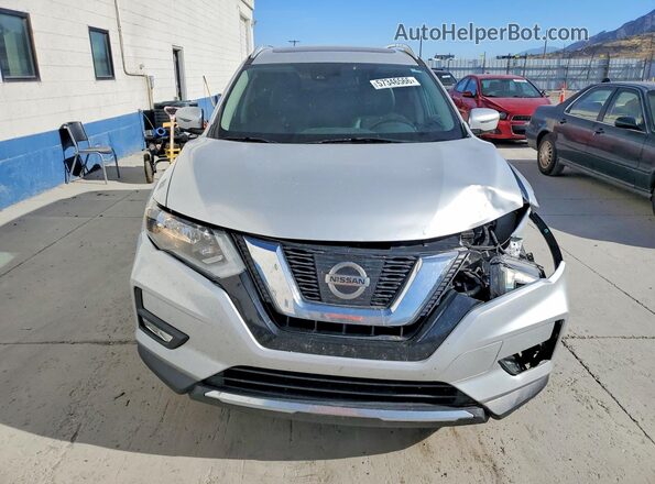 5N1AT2MVXHC756647 2017 NISSAN ROGUE Silver Вид спереду