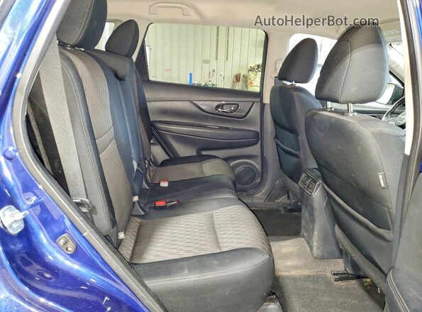 5N1AT2MVXHC811811 2017 NISSAN ROGUE Blue Вид задньої частини салону