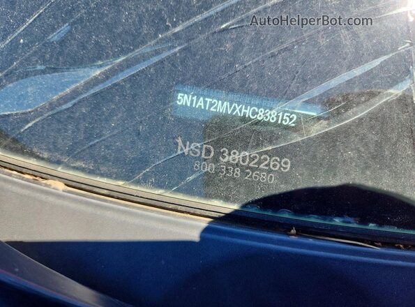 5N1AT2MVXHC838152 2017 NISSAN ROGUE Black ძრავის განყოფილების ხედი