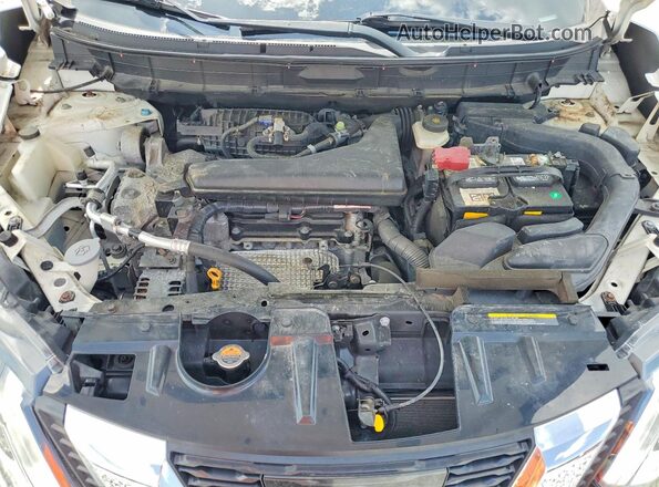 5N1AT2MVXHC881048 2017 NISSAN ROGUE White უკანა სალონის ხედი