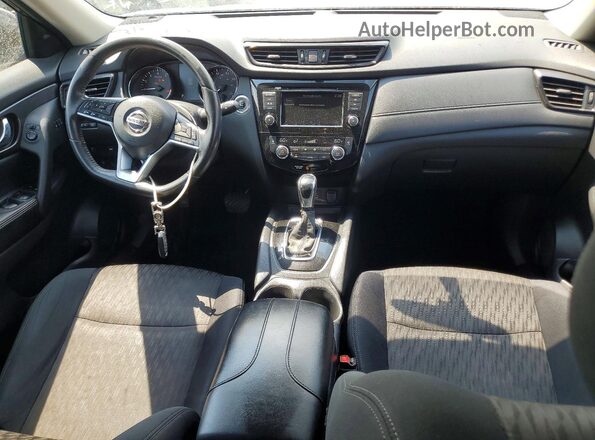 5N1AT2MVXJC842272 2018 NISSAN ROGUE Green Dashboard view