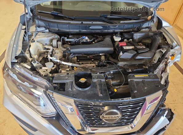 5N1AT2MVXKC744618 2019 NISSAN ROGUE Серебряный Вид подкапотного пространства