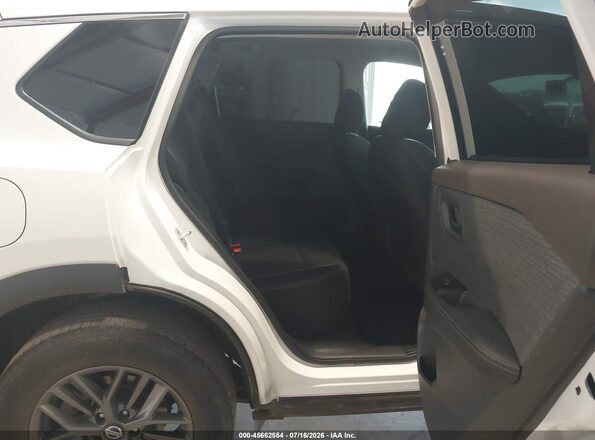 5N1AT3AA2MC772696 2021 NISSAN ROGUE White VIN sticker view