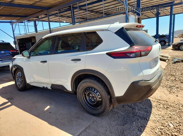 5N1AT3AA7MC693072 2021 NISSAN ROGUE White Trasero izquierdo