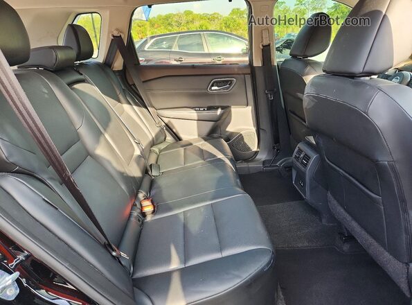 5N1AT3BA5MC848264 2021 NISSAN ROGUE Черный Вид задней части салона
