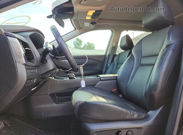 5N1AT3BA7MC689635 2021 NISSAN ROGUE Черный Вид салона спереди