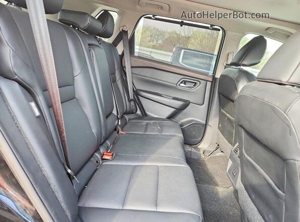 5N1AT3BA7MC689635 2021 NISSAN ROGUE Черный Вид задней части салона