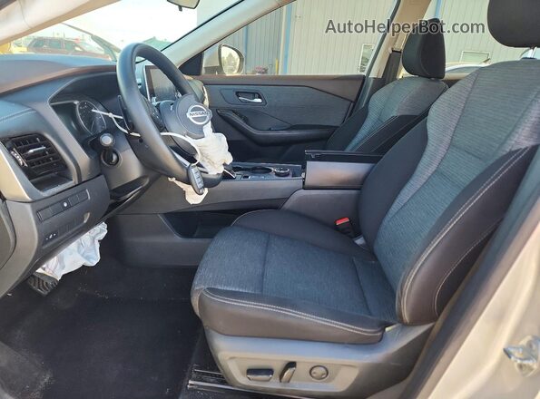5N1AT3BB0MC766578 2021 NISSAN ROGUE Silver Սալոնի դիմացի տեսք