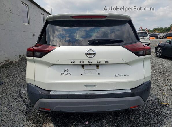 5N1AT3BB1MC822575 2021 NISSAN ROGUE Белый Вид сзади