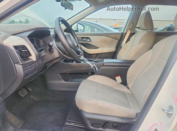 5N1AT3BB9MC831931 2021 NISSAN ROGUE White Front interior view