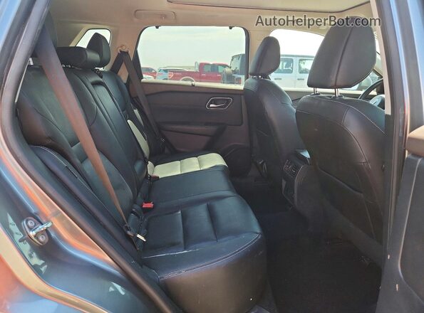 5N1AT3CA5MC694203 2021 NISSAN ROGUE Gray Vista interior trasera