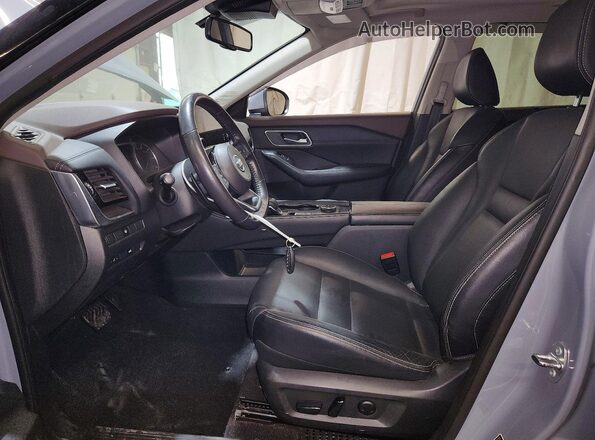 5N1AT3CB1MC704329 2021 NISSAN ROGUE Серый Вид салона спереди