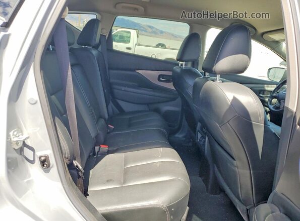 5N1AZ2BS3NC124205 2022 NISSAN MURANO Gray Widok wnętrza z tyłu