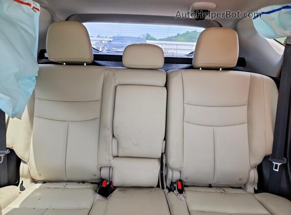 5N1AZ2BS5RC100087 2024 NISSAN MURANO White Вид задніх сидінь