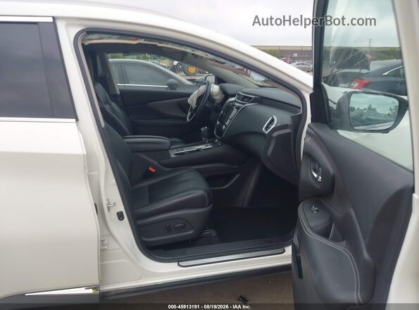 5N1AZ2CS0LN167030 2020 NISSAN MURANO Белый Вид салона спереди