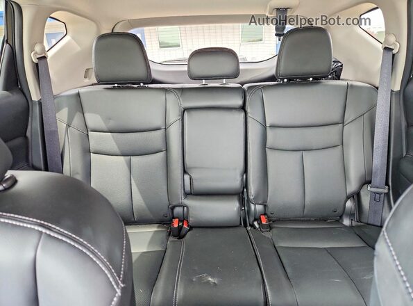 5N1AZ2CS0MC119475 2021 NISSAN MURANO White Vista de los asientos traseros